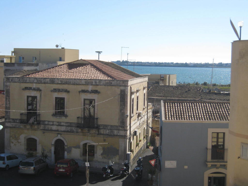 B&B Mare Di S. Lucia Сиракуза Стая снимка