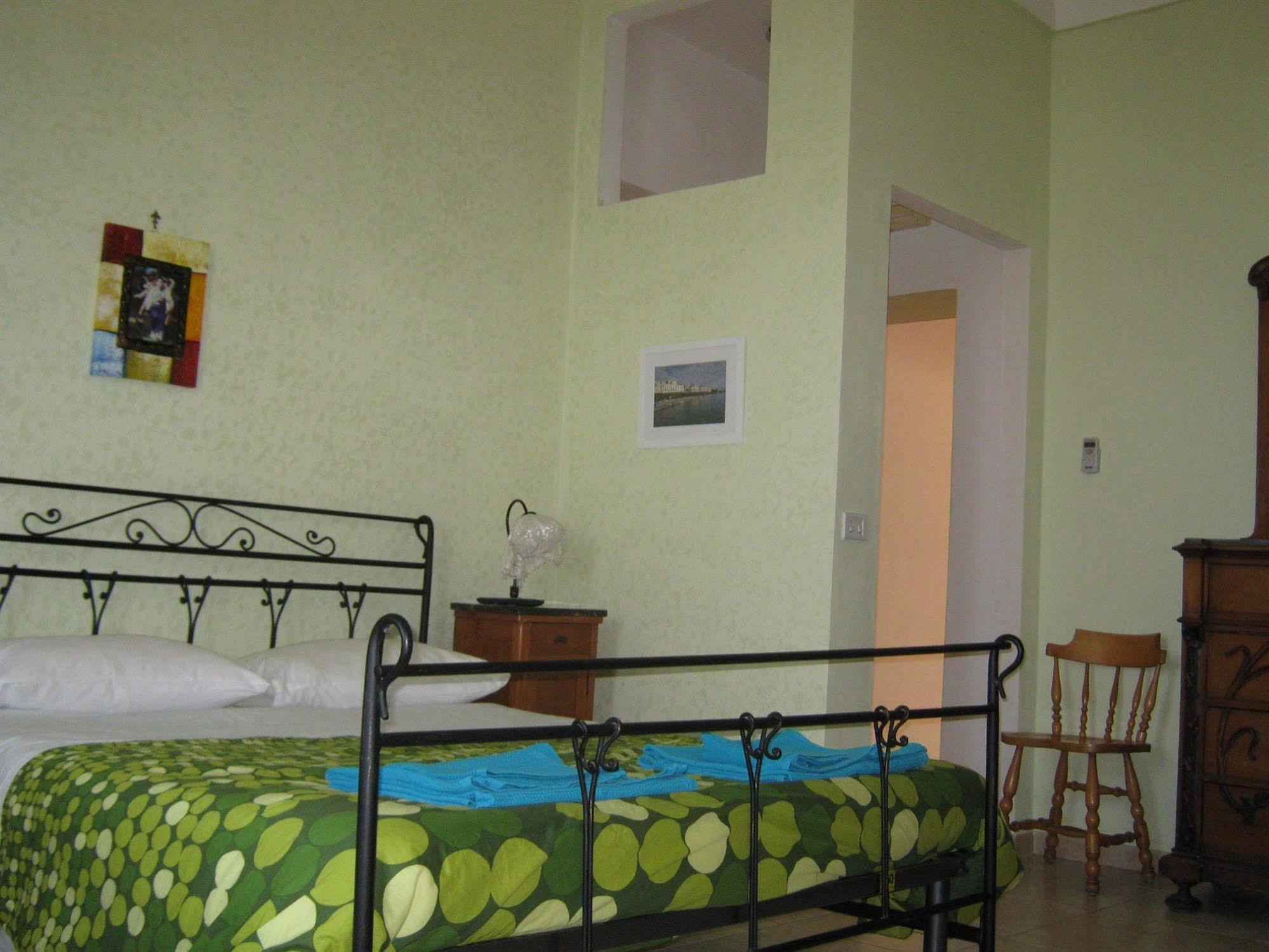 B&B Mare Di S. Lucia Сиракуза Екстериор снимка